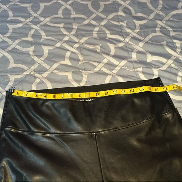 Seven7 Women’s Faux Leather High Rise Leggings Black Size XL EUC - Picture 5 of 10